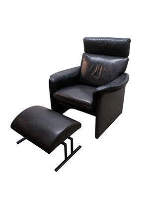 COR Zento leather armchair with footstool