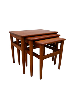 Set van 3 bijzettafels, Deens jaren 60